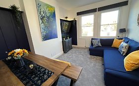 Seaside Apartment Close To Beach, Town, Station